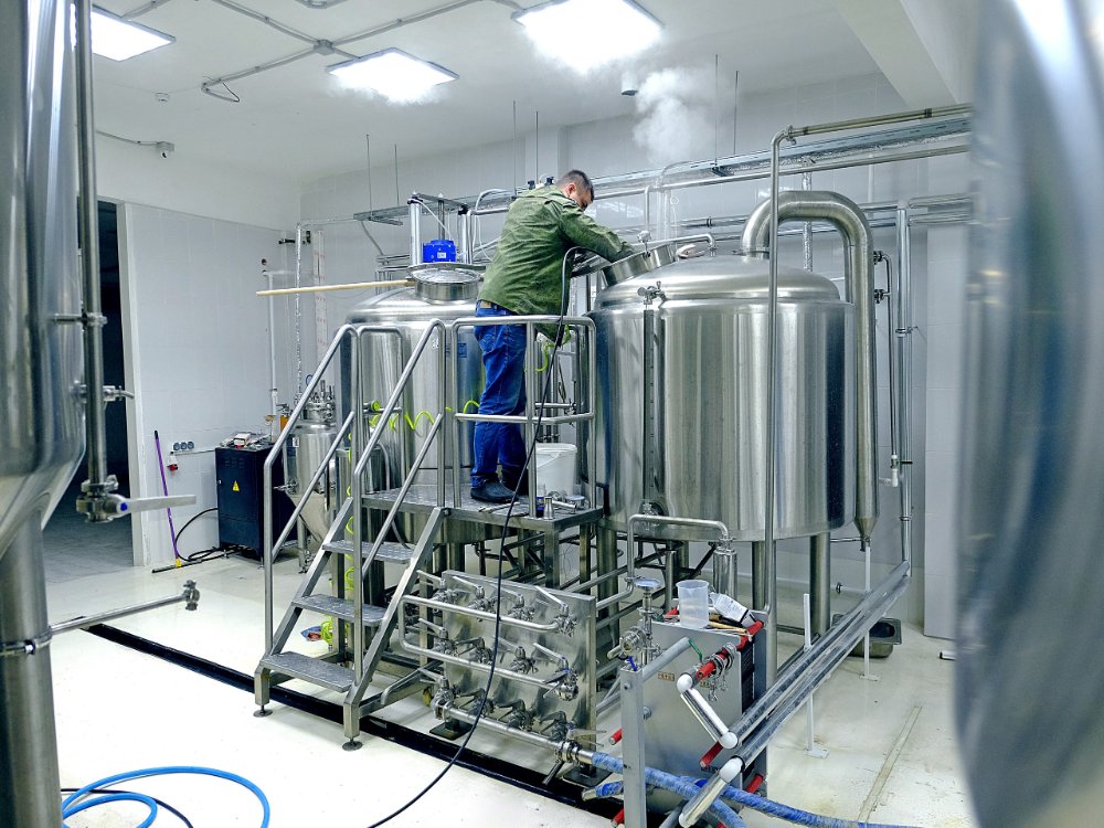1000L Brewery System for Пивоварня Дворф - DWARF Brewery in Russia